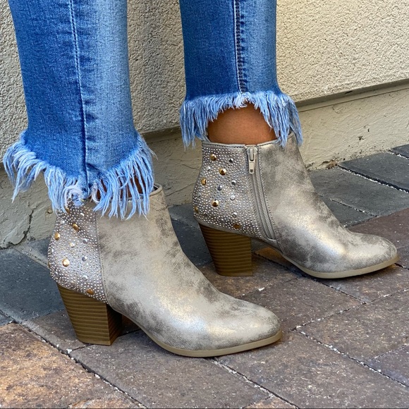 Shimmer Gold Embellished Heel Western Ankle Boots - Picture 2 of 7